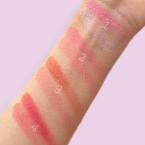 رژگونه سلنوفیل هداموجی Huda Moji